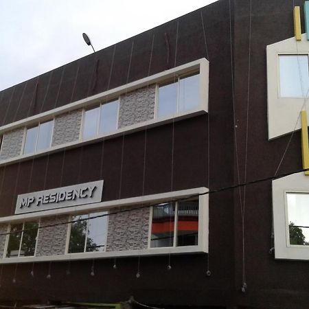 Mp Residency Hotell Ujjain Eksteriør bilde